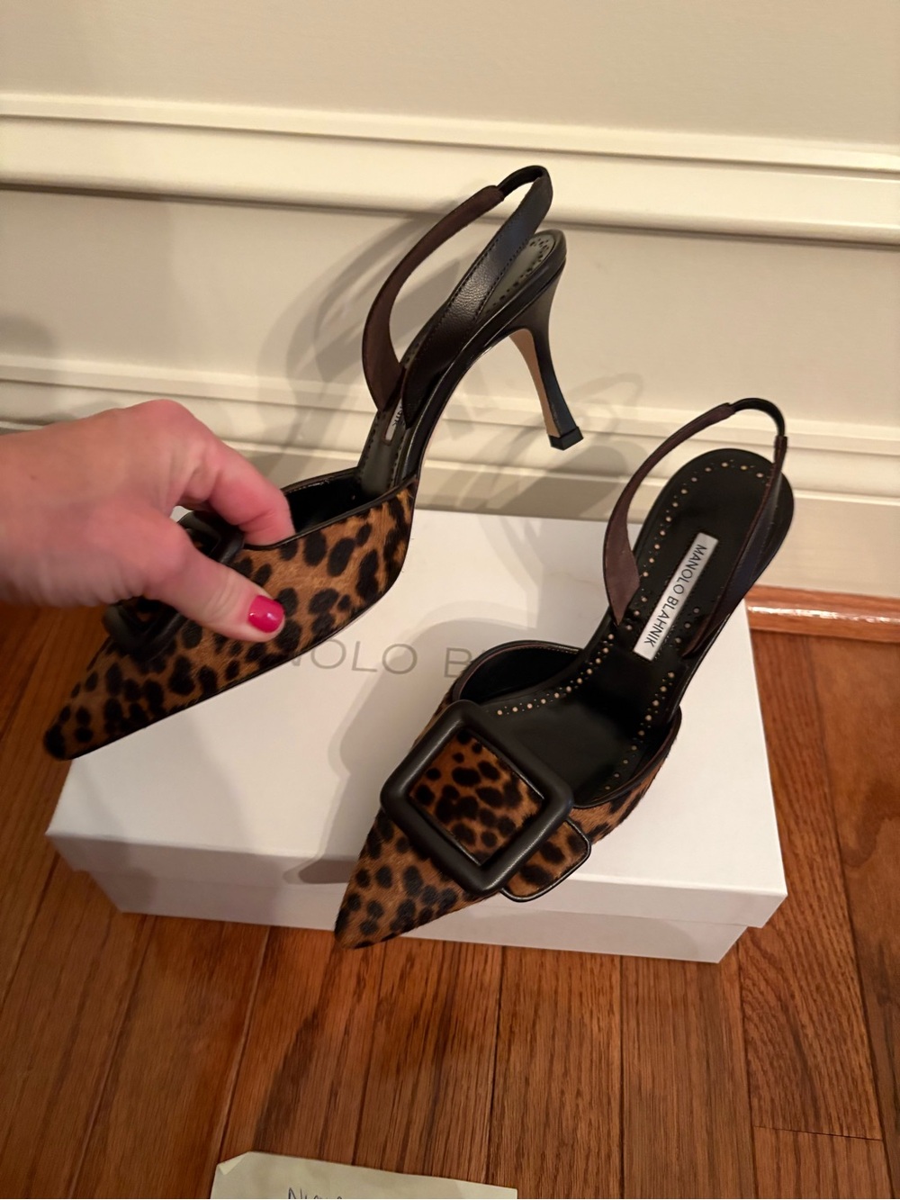 Manolo Blahnik slingbacks NIB - Picture 2 of 4